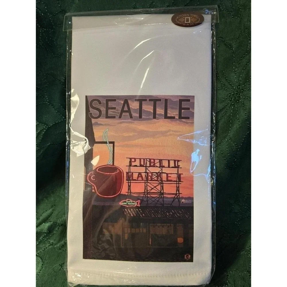 Lantern Press Seattle Public Market Microfiber Kitchen Towel 18x23 /0449